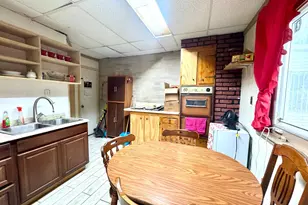 86-23 98th St, Woodhaven, NY 11421 - Photo 4