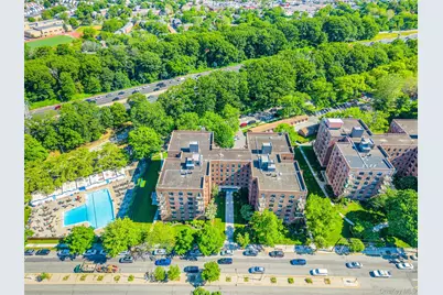 226-26 Union Turnpike #5J, Oakland Gardens, NY 11364 - Photo 20