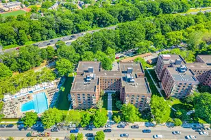 226-26 Union Turnpike, Oakland Gardens, NY 11364 - Photo 20