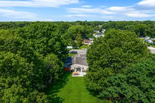 1015 Ocean Ave, Bay Shore, NY 11706 - Photo 30