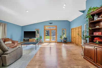 1015 Ocean Avenue, Bay Shore, NY 11706 - Photo 12