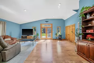 1015 Ocean Ave, Bay Shore, NY 11706 - Photo 12