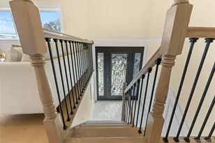 1059 Denton Ave, Manhasset Hills, NY 11040 - Photo 32