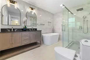 1059 Denton Ave, Manhasset Hills, NY 11040 - Photo 24
