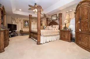 26 Woodstork Dr, Mount Sinai, NY 11766 - Photo 18