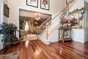 26 Woodstork Dr, Mount Sinai, NY 11766 - Photo 2
