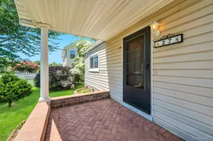 27 Yarnell St, Brentwood, NY 11717 - Photo 6