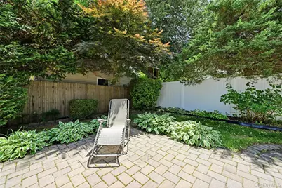 19 Stimson Place, Huntington, NY 11743 - Photo 26