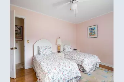 69 Oneck Road, Westhampton Beach, NY 11978 - Photo 12