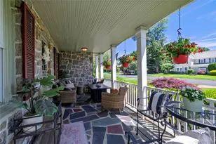 49 Andover Rd, Rockville Centre, NY 11570 - Photo 4