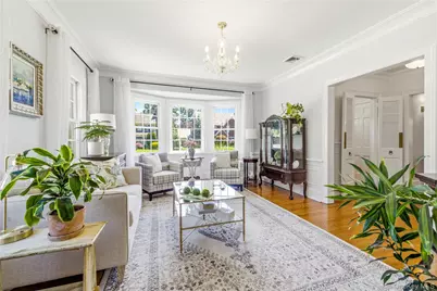 49 Andover Road, Rockville Centre, NY 11570 - Photo 8