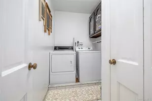 49 Andover Rd, Rockville Centre, NY 11570 - Photo 26