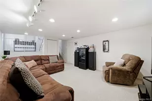 1853 Decatur Ave, North Bellmore, NY 11710 - Photo 32