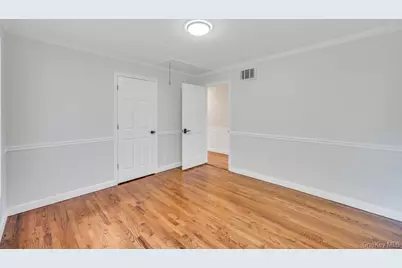 3 Beach Plum Drive, Northport, NY 11768 - Photo 22