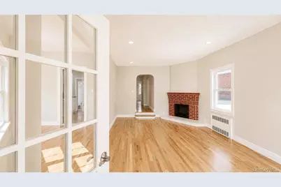 284 Beach 19th Street #1, Far Rockaway, NY 11691 - Photo 4