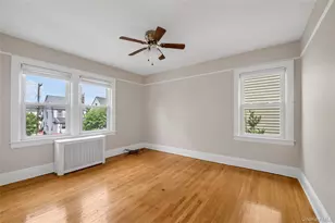 309 Marcellus Rd, Mineola, NY 11501 - Photo 14