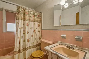 43-65 158th St, Flushing, NY 11358 - Photo 18