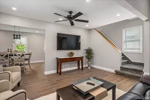 6 Marlboro Pl, Bellmore, NY 11710 - Photo 4
