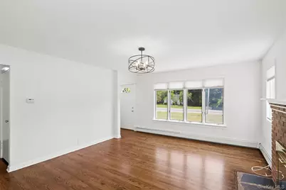 258 Route 25A, Wading River, NY 11792 - Photo 4
