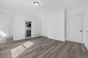 49 S Hamilton St, Poughkeepsie, NY 12601 - Photo 4