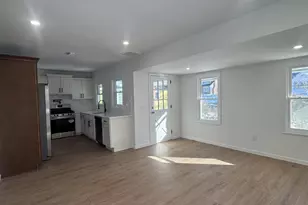 45 Abbott Dr, Huntington, NY 11743 - Photo 2