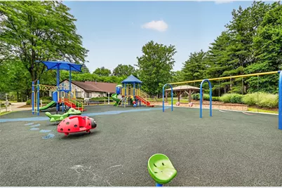 6 Linda Court, Nanuet, NY 10954 - Photo 24