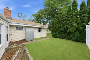 67 East End Ave, Hicksville, NY 11801 - Photo 24