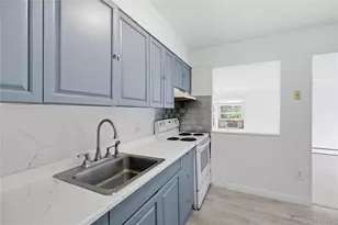 67 East End Ave, Hicksville, NY 11801 - Photo 10