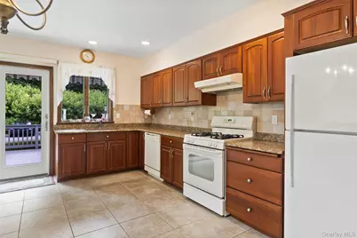 51 Grove Street, Mount Kisco, NY 10549 - Photo 10