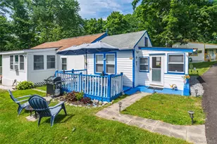 7 Brodie Rd, Hopewell Junction, NY 12533 - Photo 2