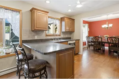 28 Cedar Heights Drive, Ridge, NY 11961 - Photo 18