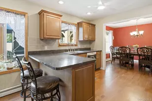 28 Cedar Heights Dr, Ridge, NY 11961 - Photo 18