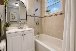15 Mirin Ave, Roosevelt, NY 11575 - Photo 8