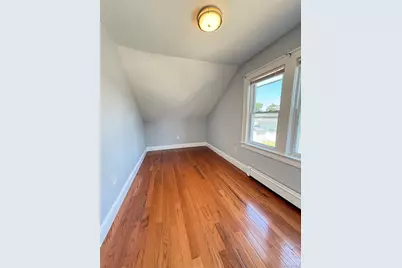 15 Mirin Avenue, Roosevelt, NY 11575 - Photo 24
