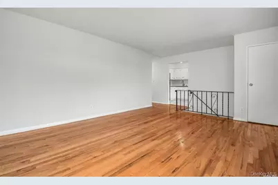451 Main Street #22 Upper, Northport, NY 11768 - Photo 12