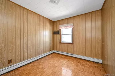 33-30 203rd Street, Bayside, NY 11361 - Photo 8