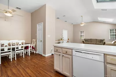 166 Richmond Avenue, Medford, NY 11763 - Photo 8