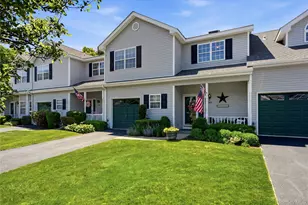 132 Willow Wood Dr, Oakdale, NY 11769 - Photo 42
