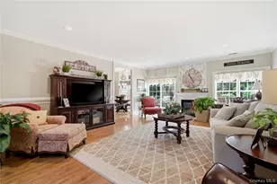 132 Willow Wood Dr, Oakdale, NY 11769 - Photo 4