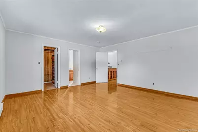 1501 Howell Road, Valley Stream, NY 11580 - Photo 16
