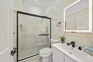 149 Fendale St, Franklin Square, NY 11010 - Photo 26