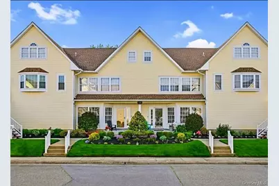 226 Westside Avenue #B23, Freeport, NY 11520 - Photo 1