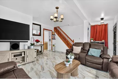 9513 85th Street, Ozone Park, NY 11416 - Photo 4