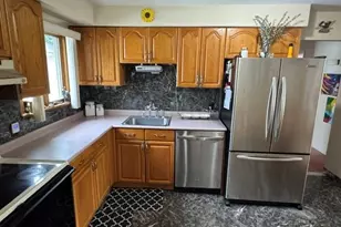 140 Union Ave, Lynbrook, NY 11563 - Photo 2