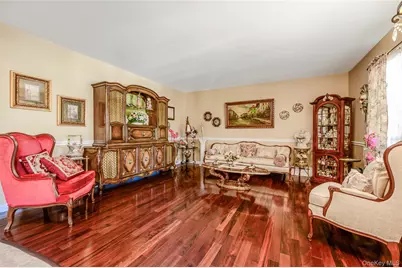 84 Ridgewood Avenue, Yonkers, NY 10704 - Photo 6