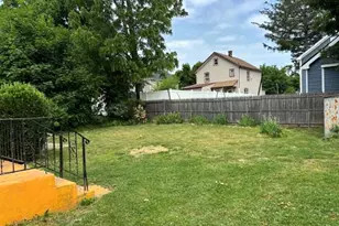 22 E 5th St, Huntington Station, NY 11746 - Photo 18