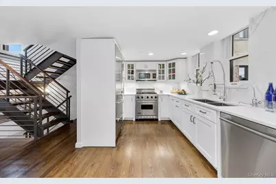 305 2nd Avenue #716, New York, NY 10003 - Photo 6