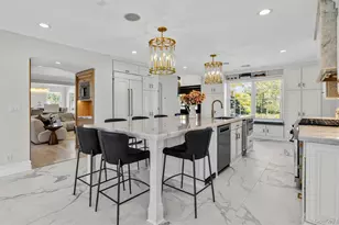 10 Magoun Rd, West Islip, NY 11795 - Photo 14