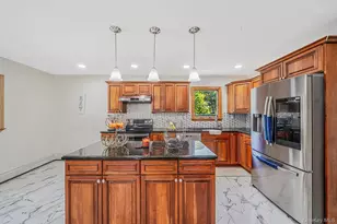 5 Priscilla Ave, Holtsville, NY 11742 - Photo 14