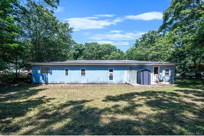 1520 Meday Avenue, Mattituck, NY 11952 - Photo 28